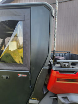Can-Am Defender Max - Image 7
